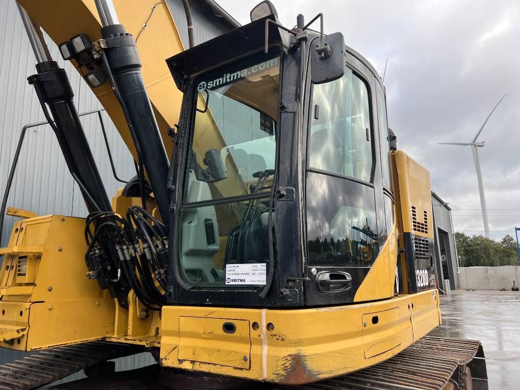 CAT 328D LCR
