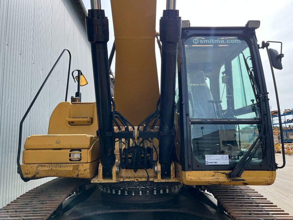 CAT 329D LN