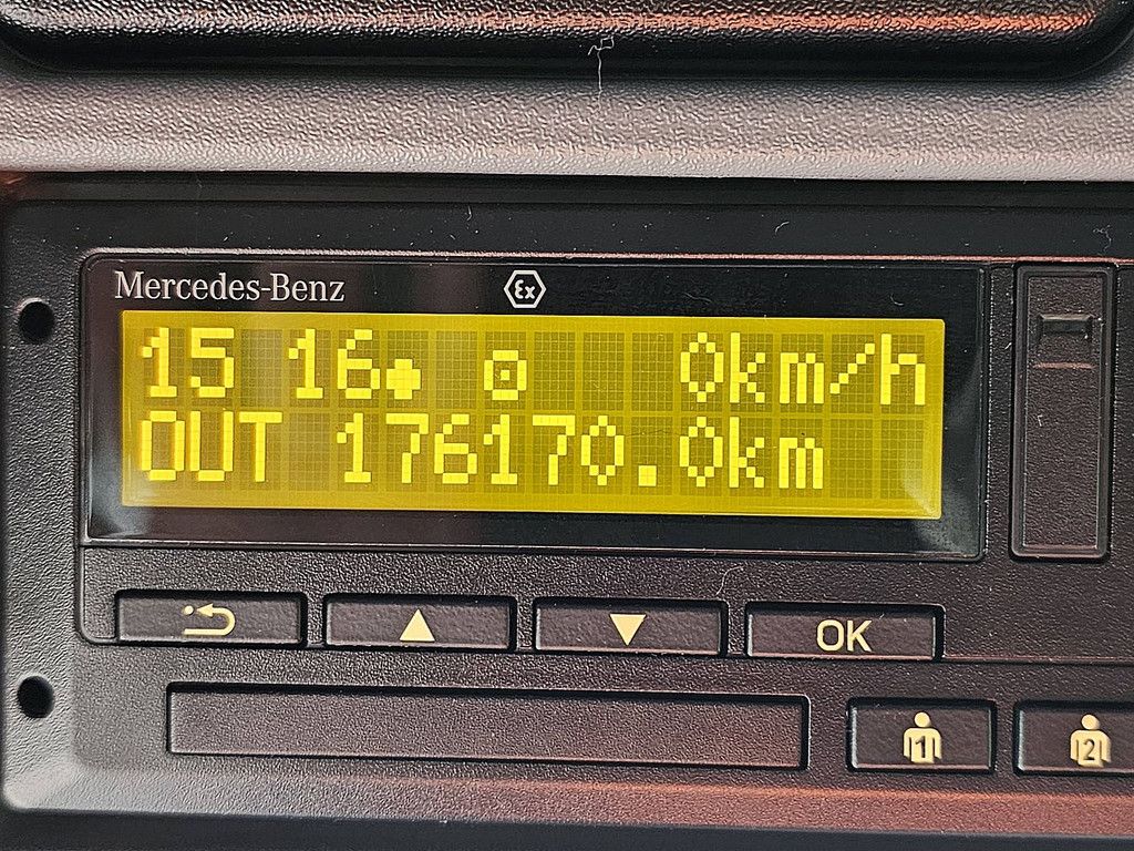 MERCEDES-BENZ ATEGO 818 alcoa's lift box 6.2