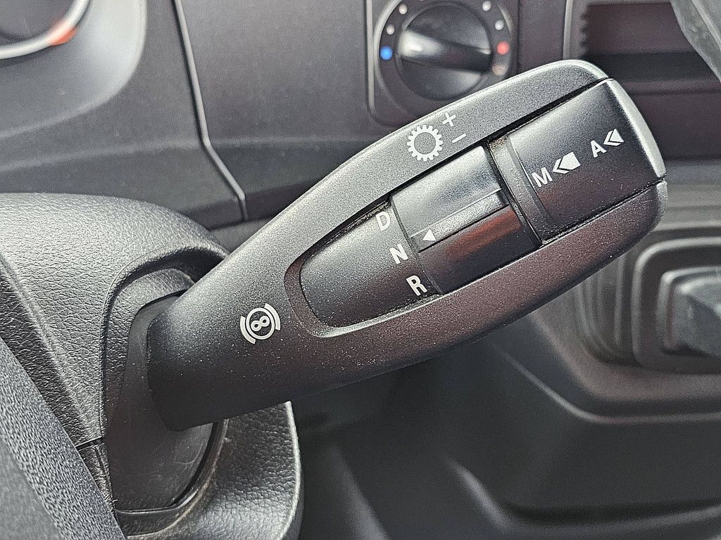 MERCEDES-BENZ ATEGO 818 alcoa's lift box 6.2