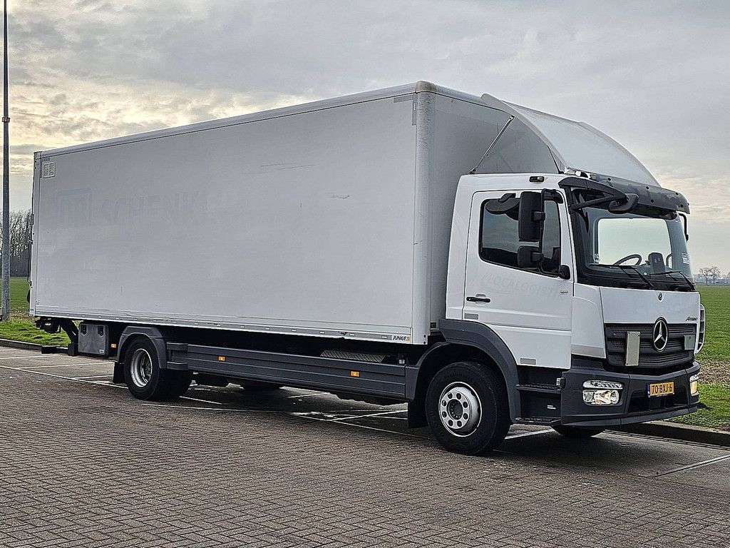 MERCEDES-BENZ ATEGO 1324 airco taillift