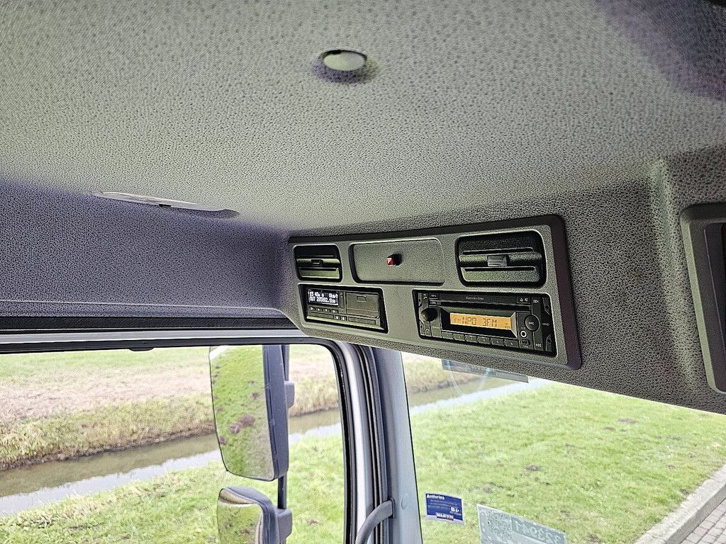 MERCEDES-BENZ ATEGO 1324 airco taillift