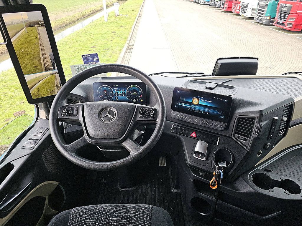 MERCEDES-BENZ ACTROS 1848 LS streamspace 2,50