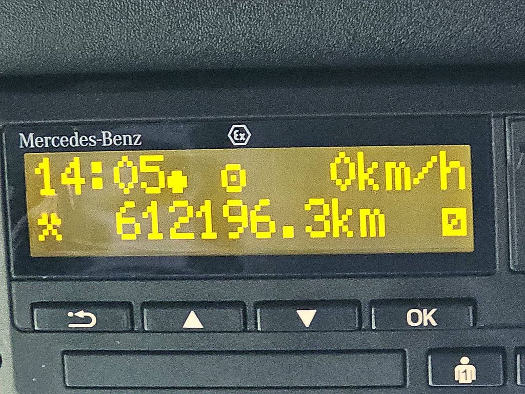 MERCEDES-BENZ ACTROS 1848 LS streamspace 2,50