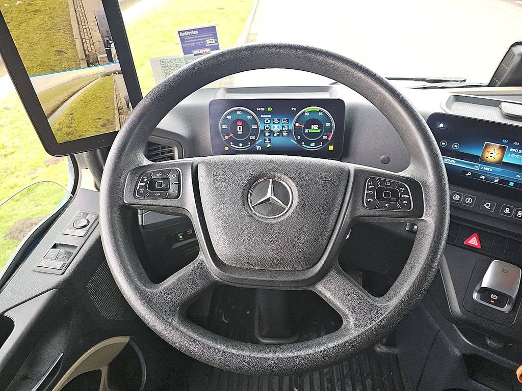 MERCEDES-BENZ ACTROS 1848 LS streamspace 2,50