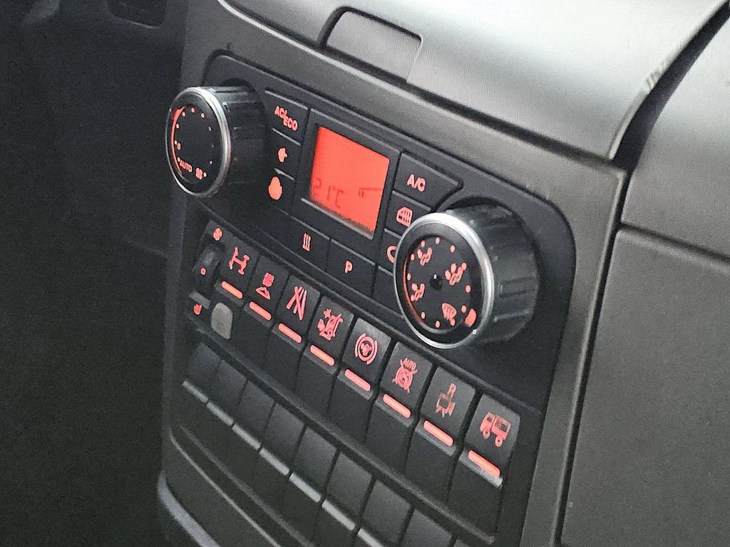 M.A.N. 10.180 TGL wb355 airco bdf+box