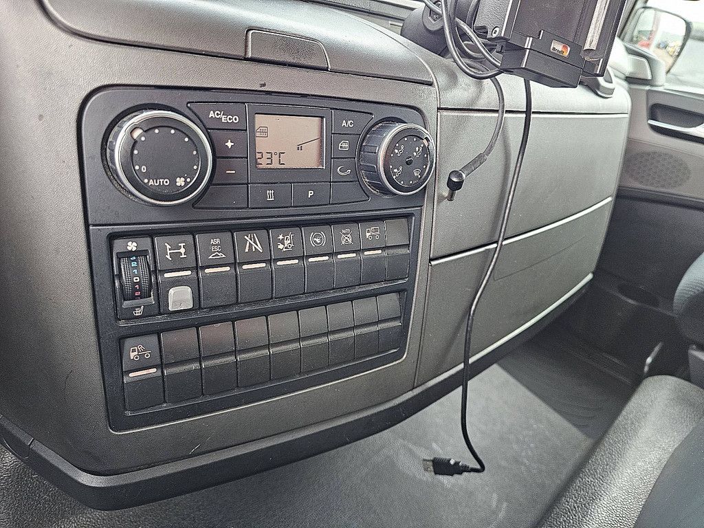 M.A.N. 10.180 TGL wb355 airco bdf+box