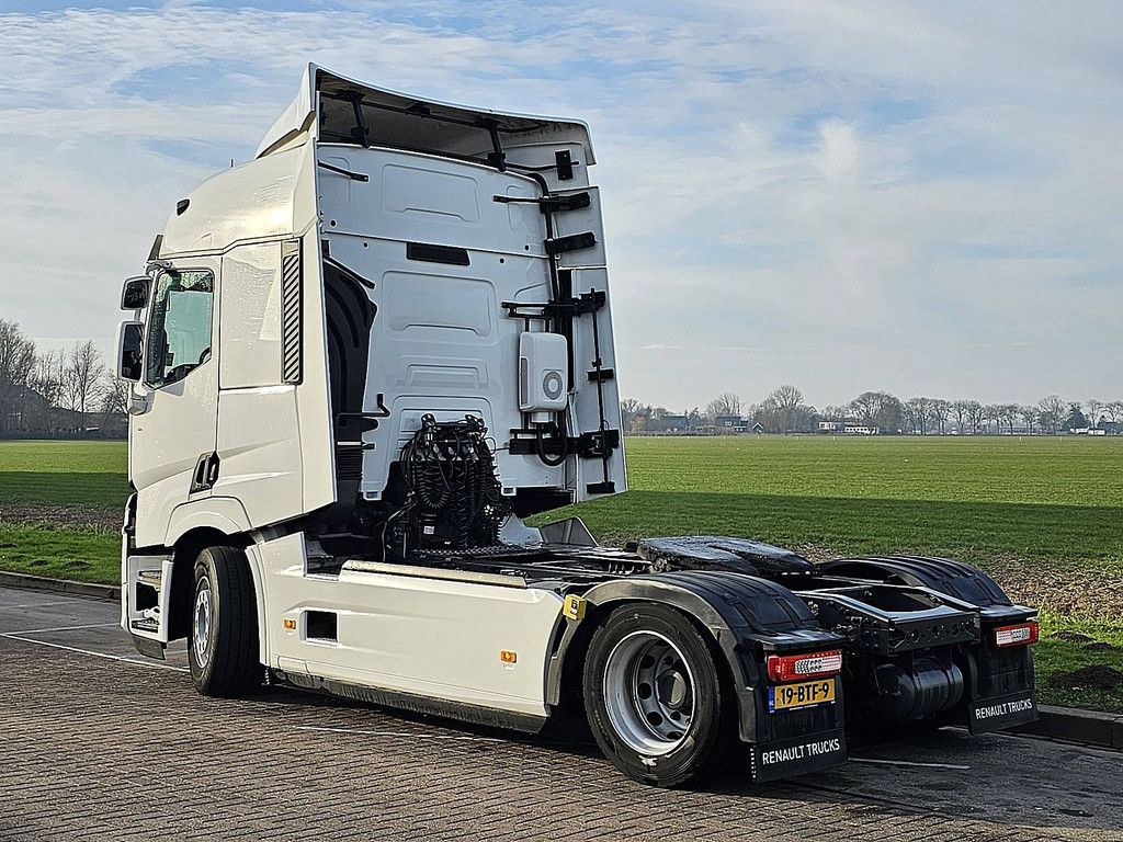 RENAULT T 440 skirts night airco