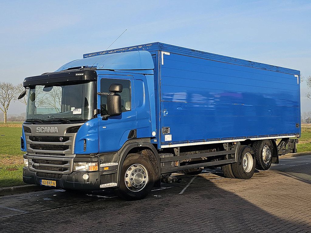 SCANIA P280 p280 6x2*4 lift