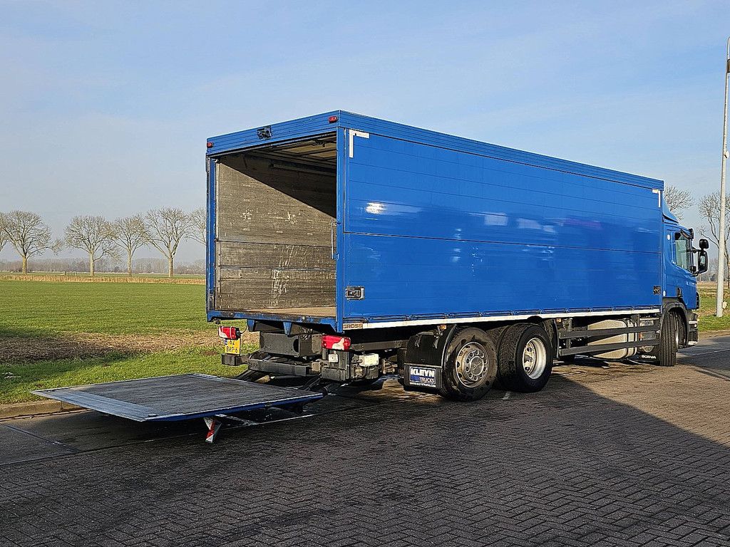 SCANIA P280 p280 6x2*4 lift
