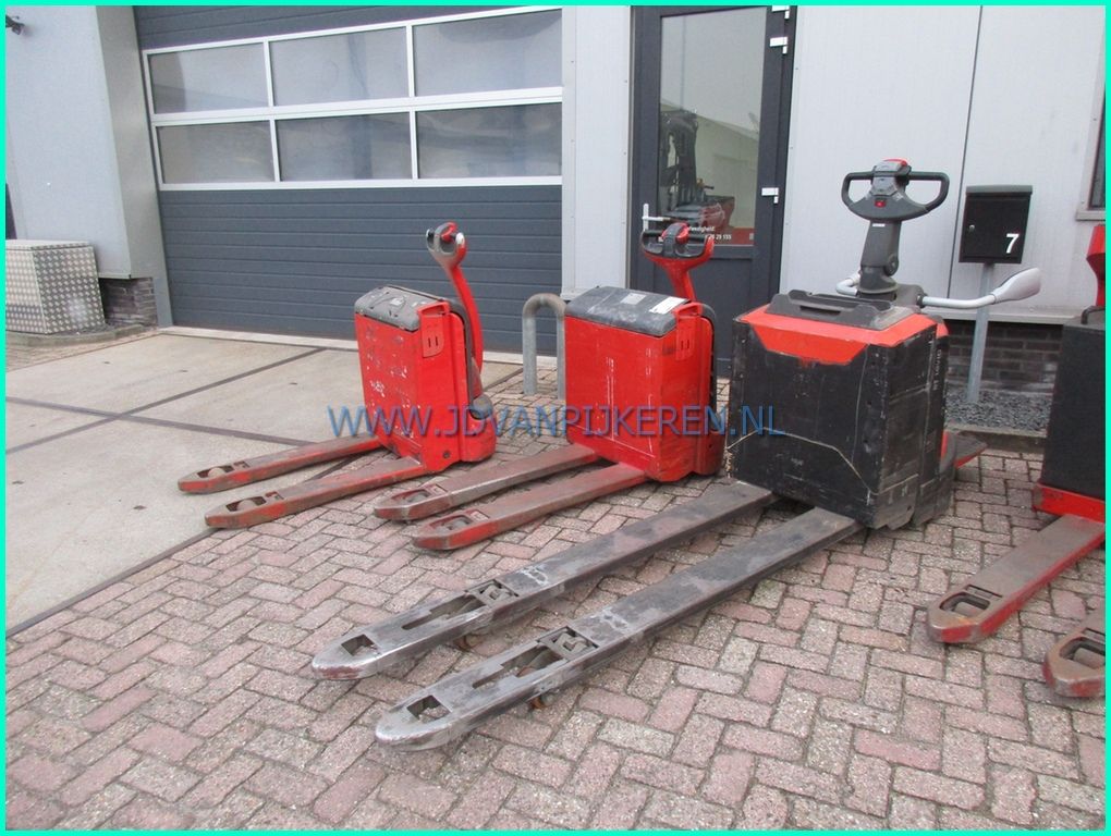 Linde T20 + T16 / BT LPE200 palletwagen