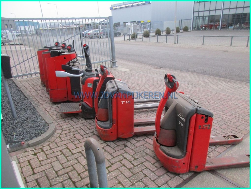 Linde T20 + T16 / BT LPE200 palletwagen
