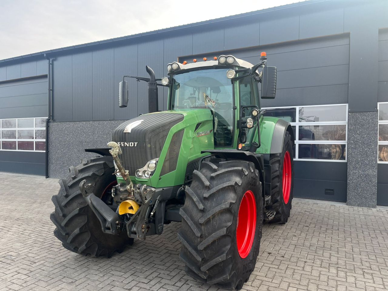 Fendt 824 scr profi met gps