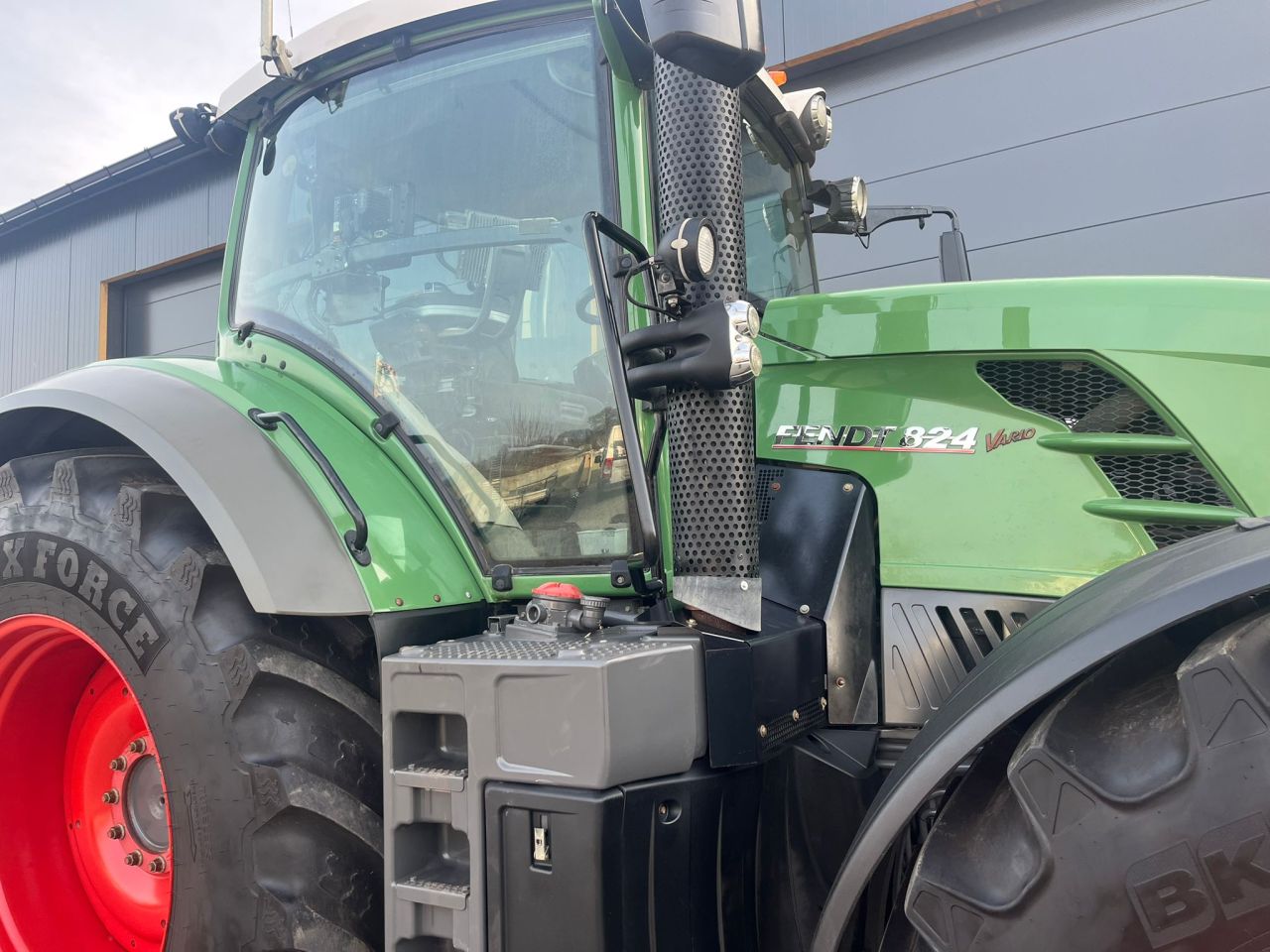 Fendt 824 scr profi met gps