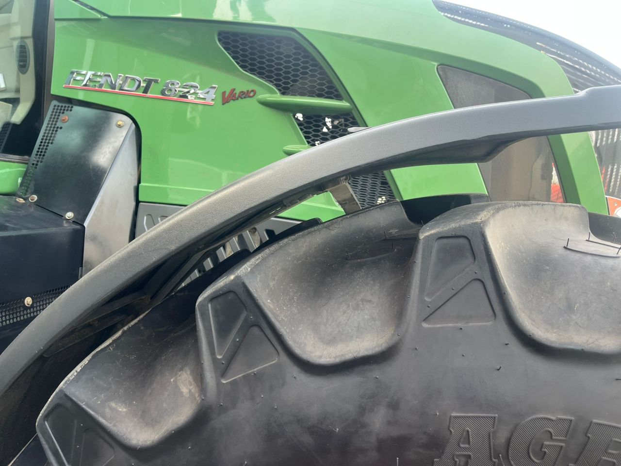 Fendt 824 scr profi met gps