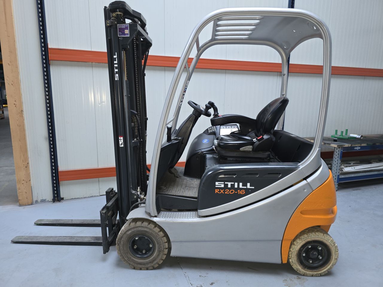 Still RX20-16 Heftruck (2007) Met side shift