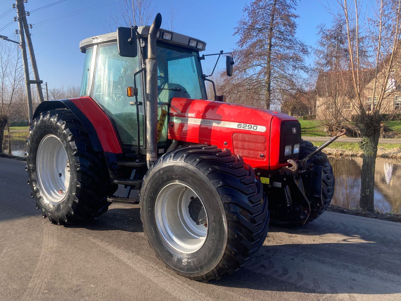 Massey Ferguson (MF) 6290
