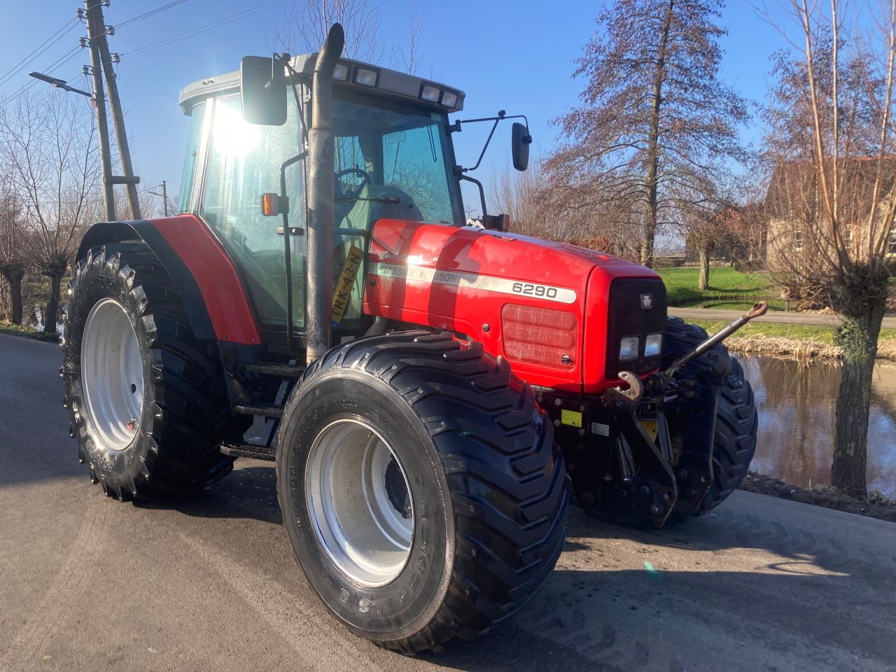 Massey Ferguson (MF) 6290