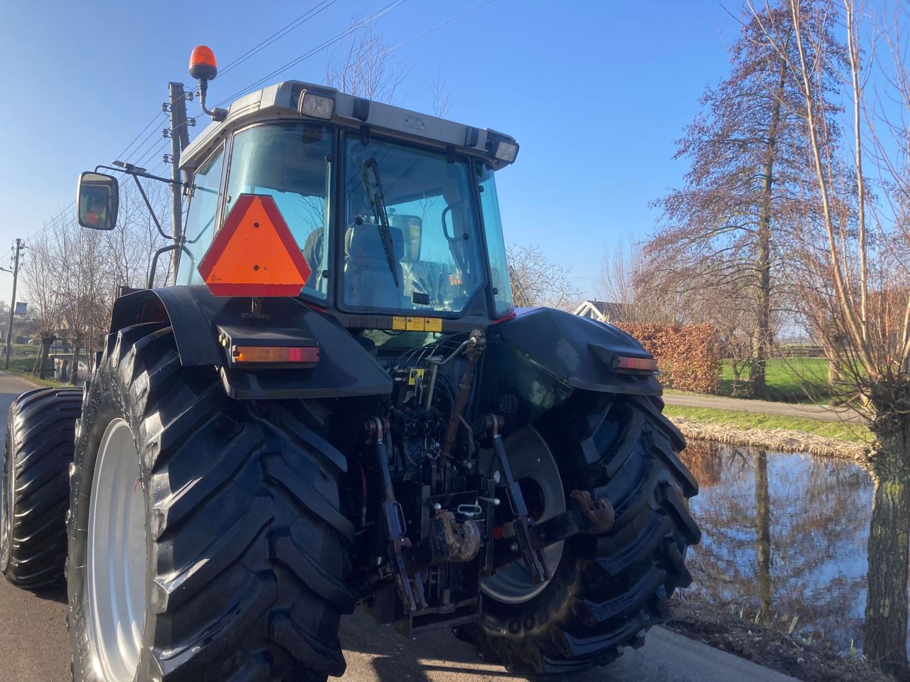 Massey Ferguson (MF) 6290