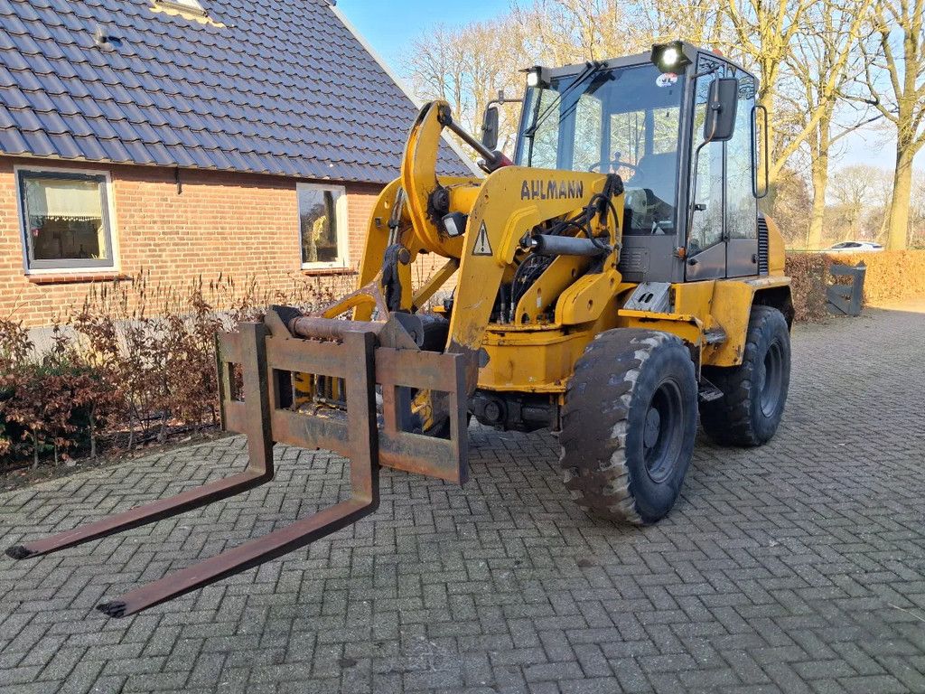 Ahlmann AZ85 shovel wiellader met lepels