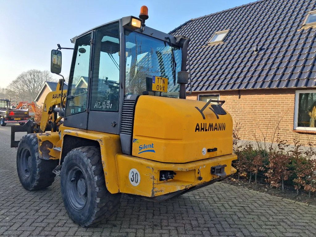 Ahlmann AZ85 shovel wiellader met lepels