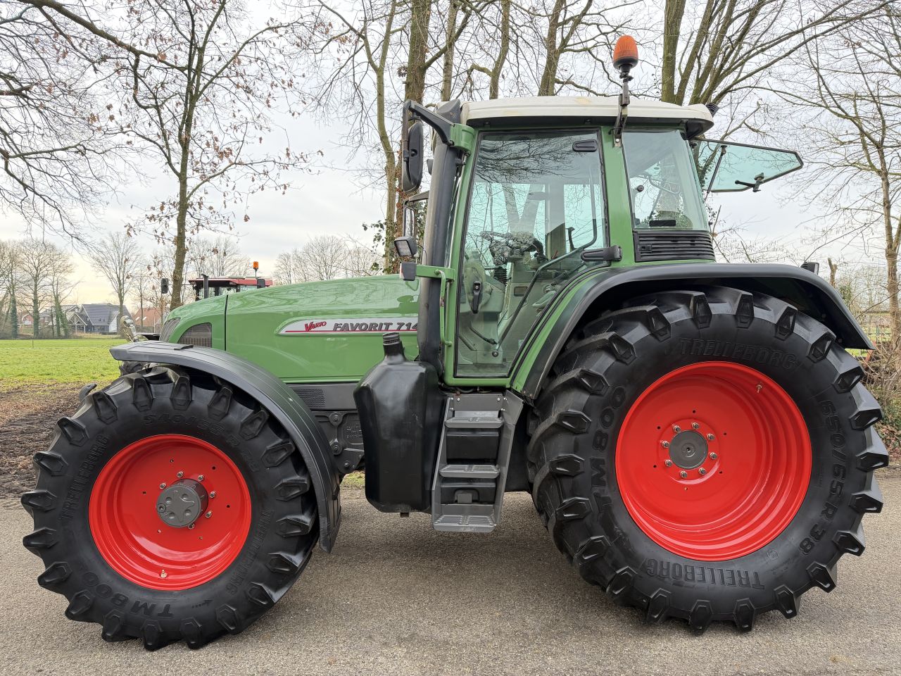 Fendt Favorit 714 Vario