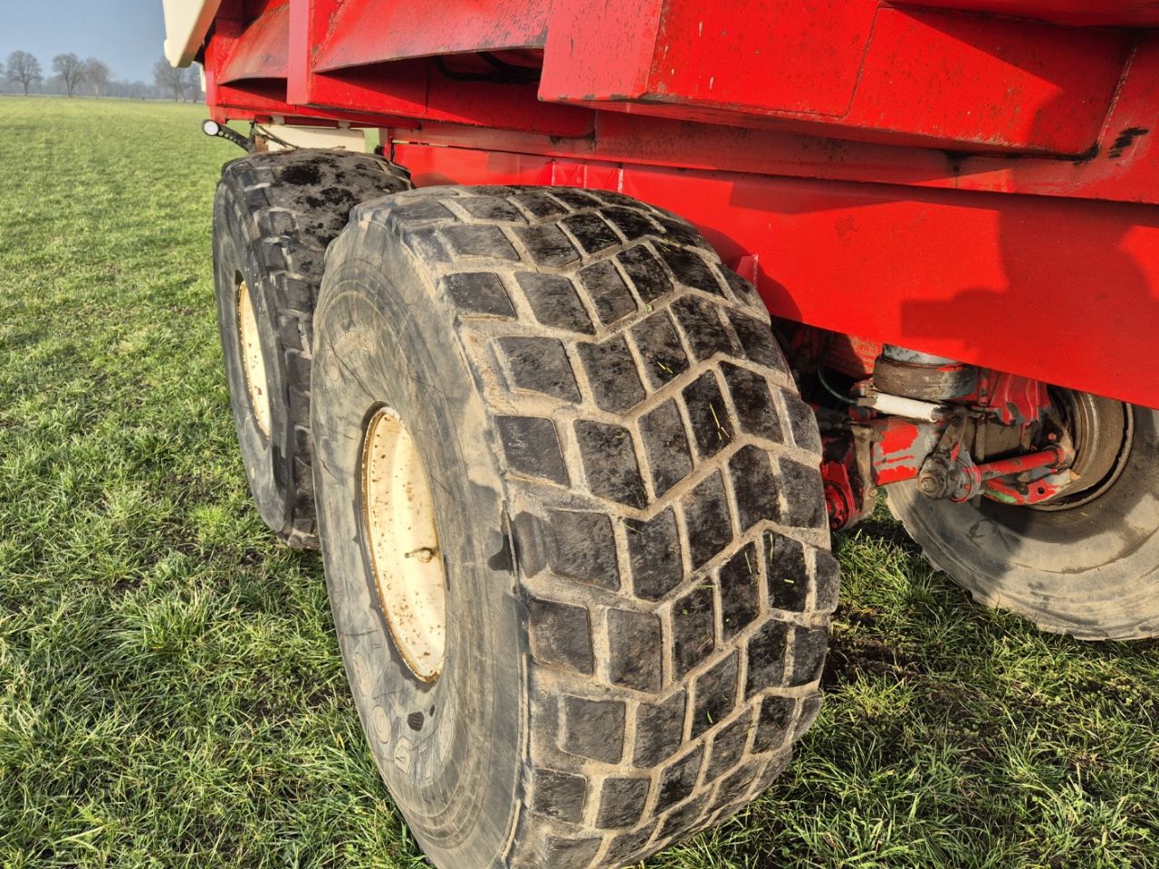 Beco Gigant 180 gronddumper kipper dumper