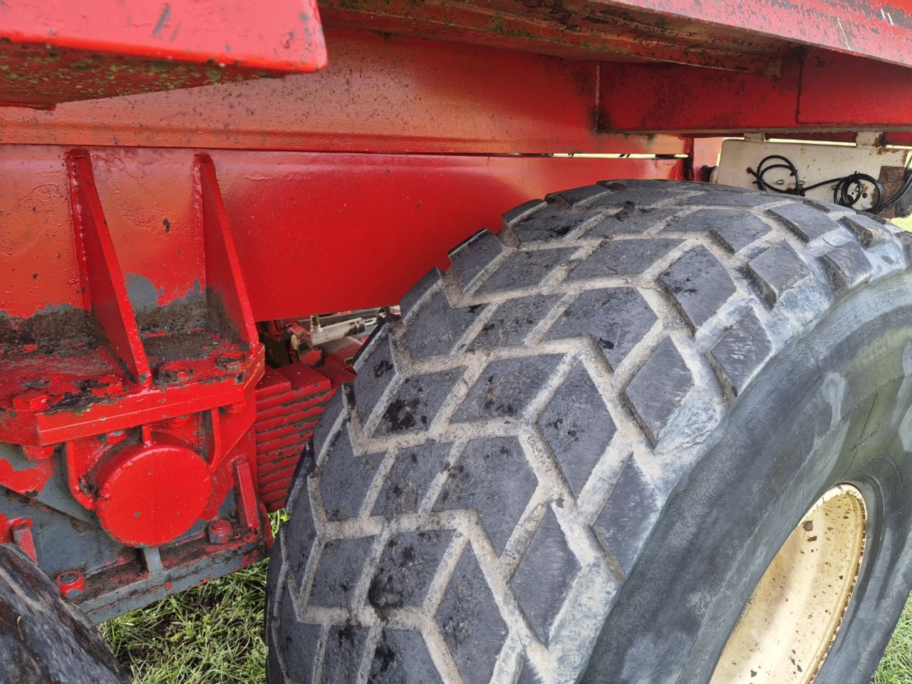 Beco Gigant 180 gronddumper kipper dumper