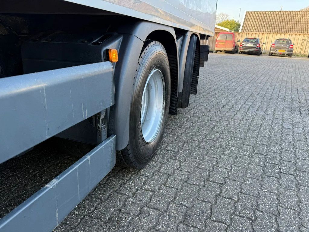 MAN TGS 26.400 7.8M Koffer Stuuras 2500KG LBW AHK APK 10/2026 NL Truck