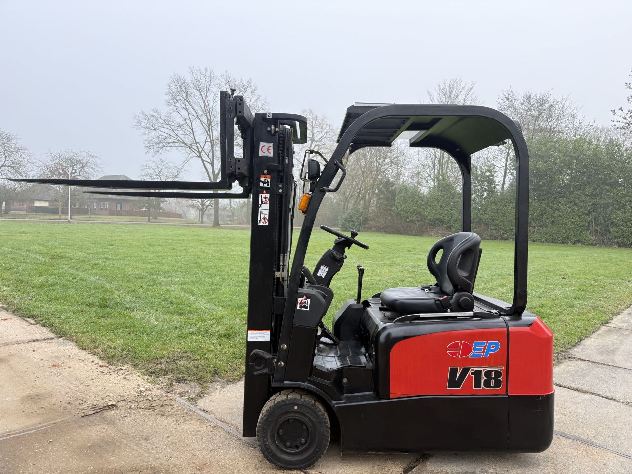 EP 1800KG elektrisch triplex 4.7M Sideshift accu 2019 4000uur