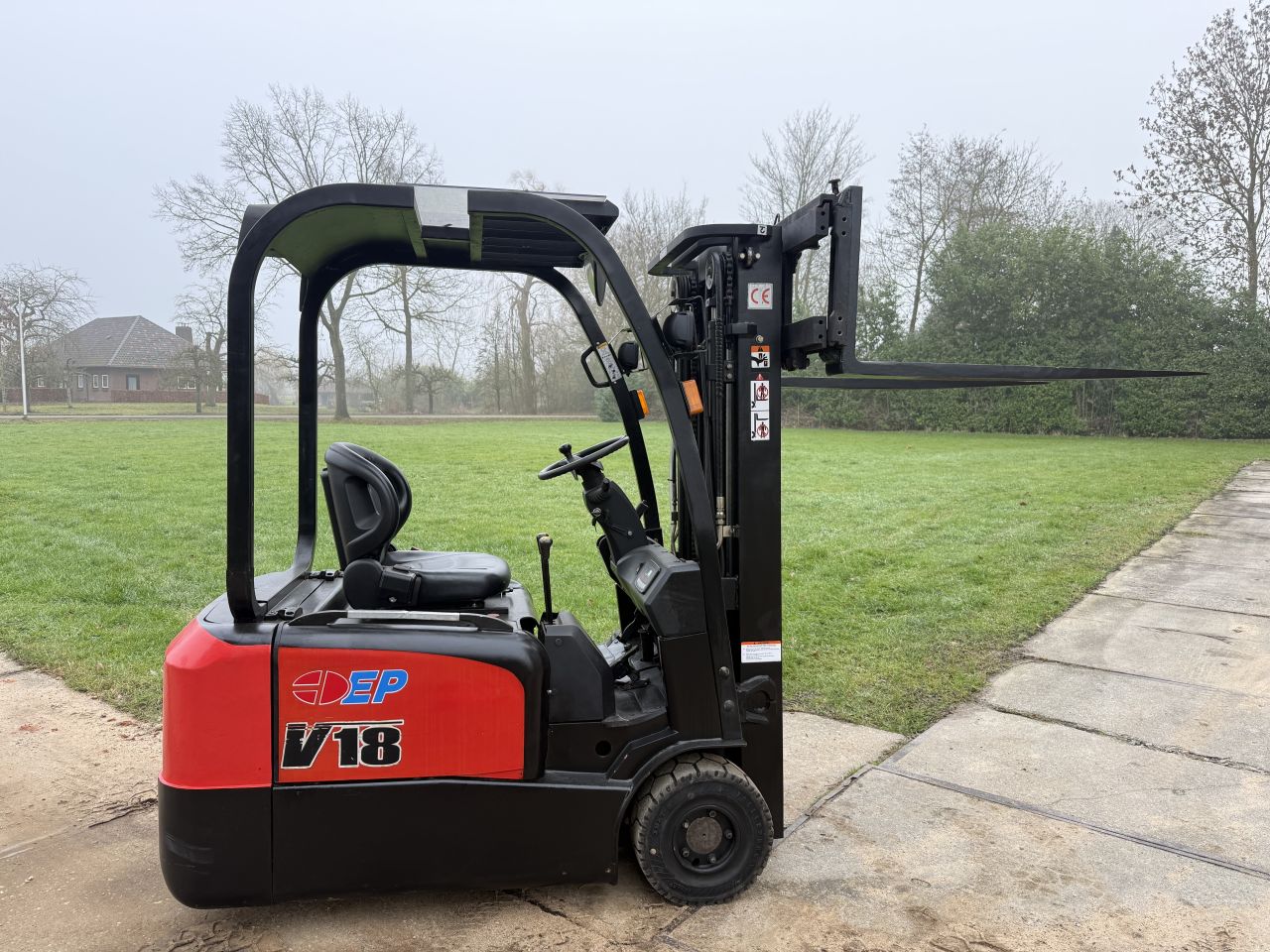 EP 1800KG elektrisch triplex 4.7M Sideshift accu 2019 4000uur