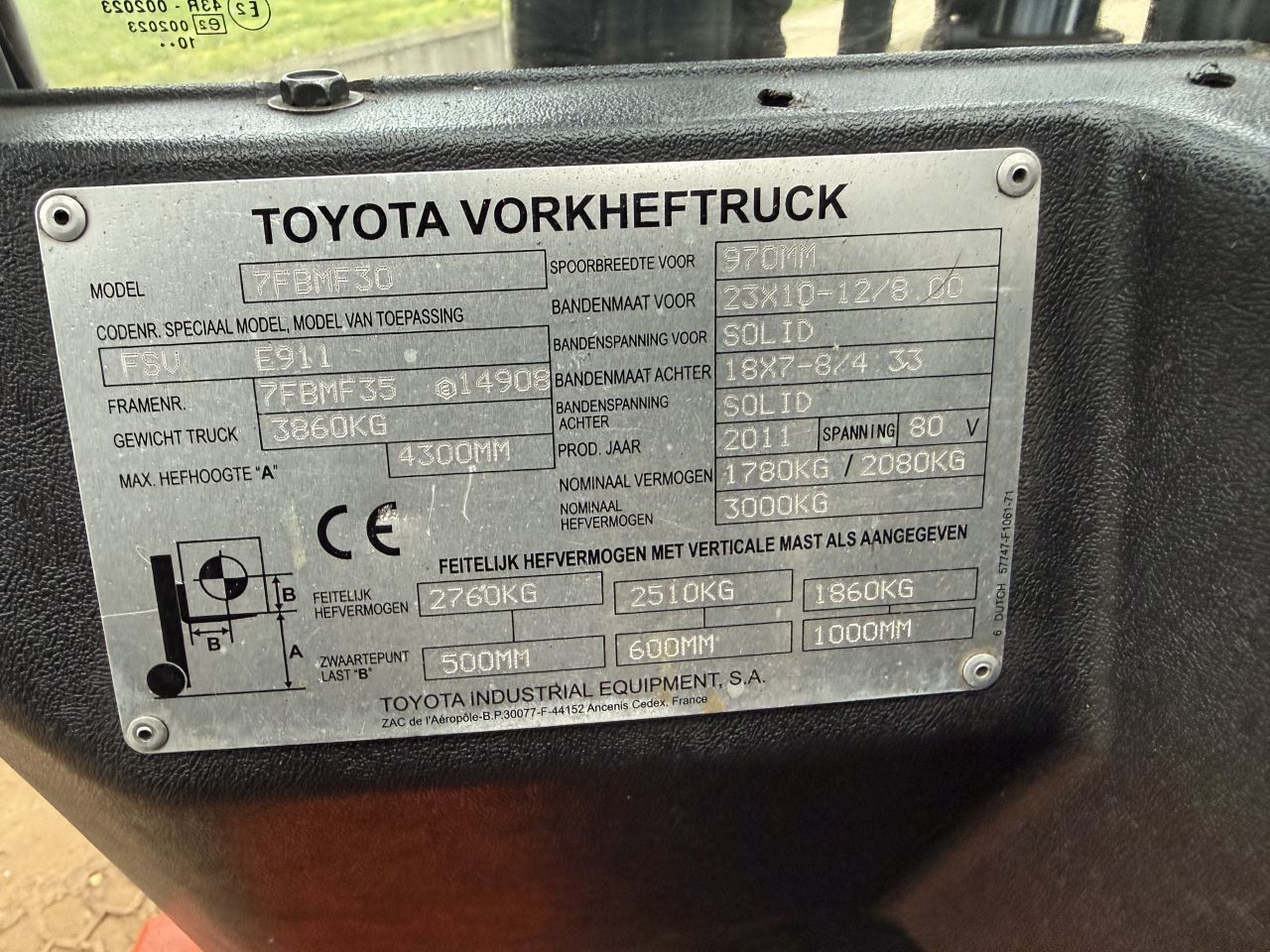 Toyota 3000KG elektrisch triplex Freelift Sideshift 4000uur