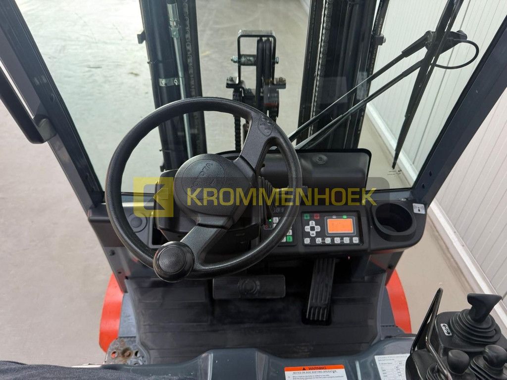 Toyota 8 FBM 20 T KH9696