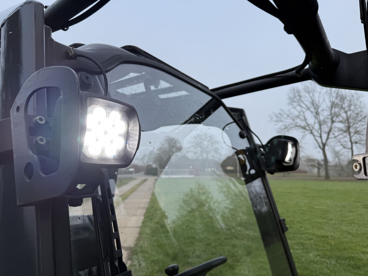 Linde 2000KG LPG heftruck triplex Freelift Sideshift BJ2016