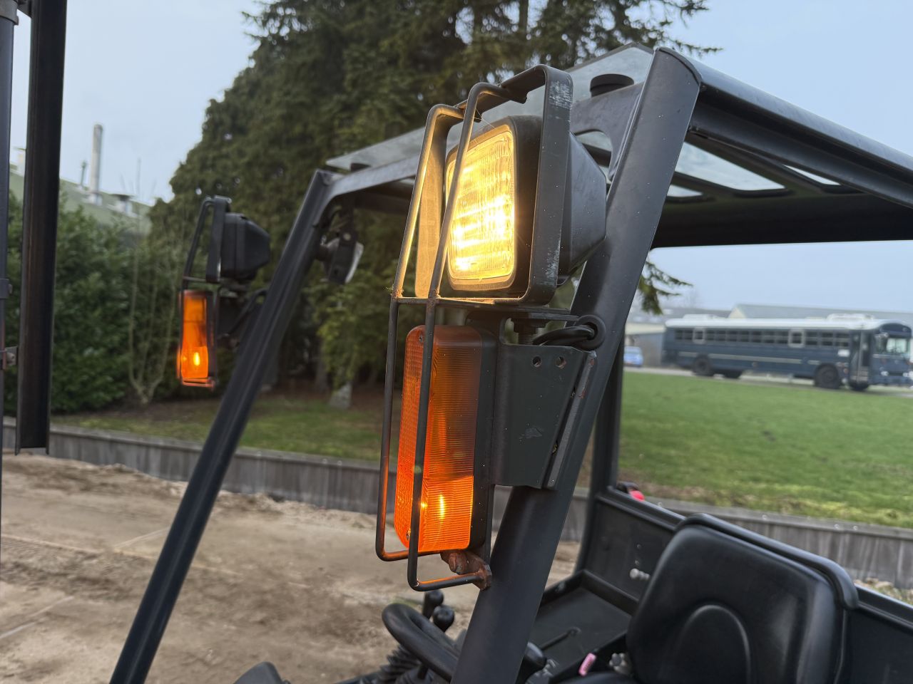 Linde 1600KG elektrisch triplex 6M Freelift Sideshift