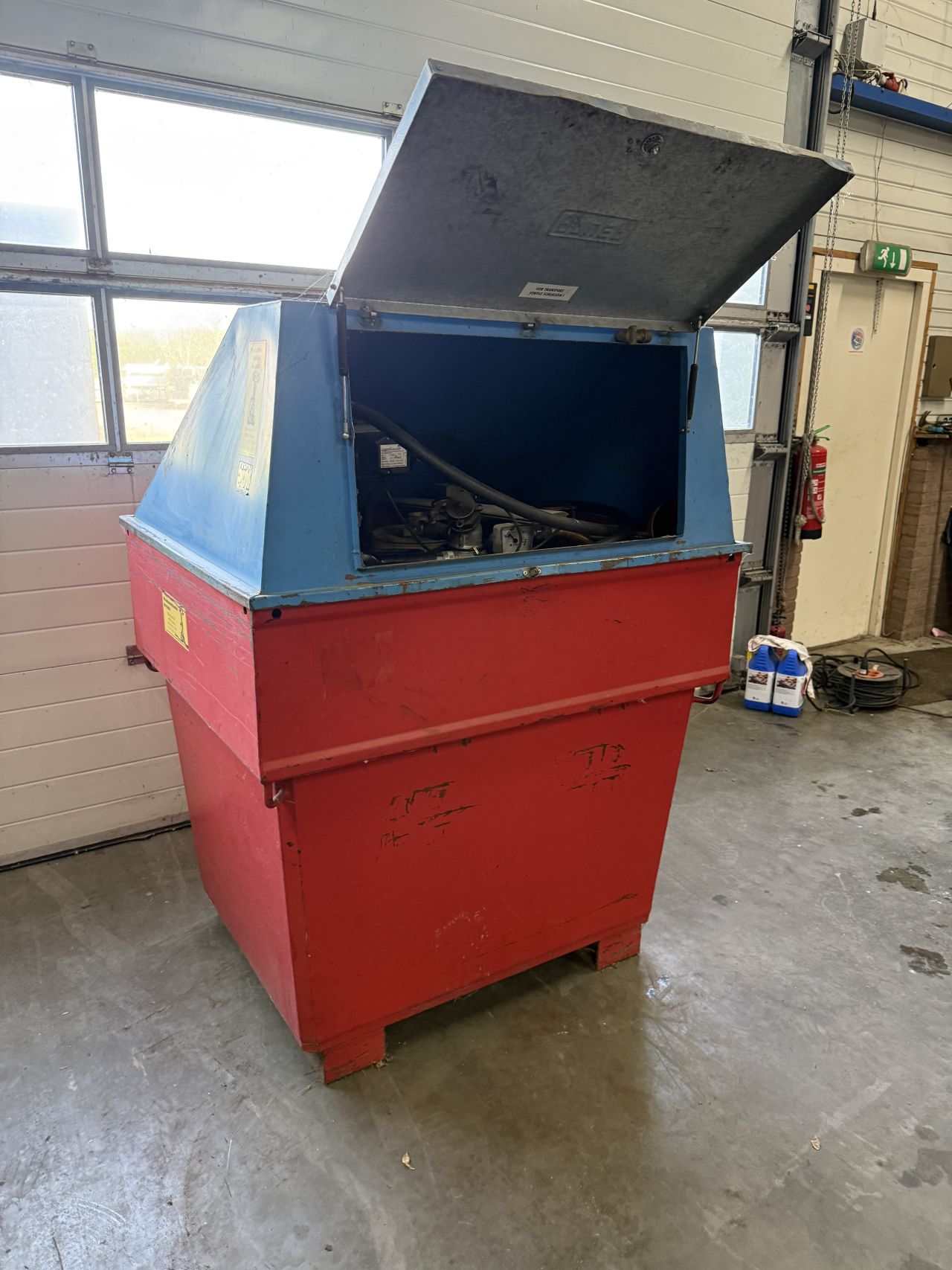 Bauer dieseltank 800L ADR dubbelwandig 220v pomp