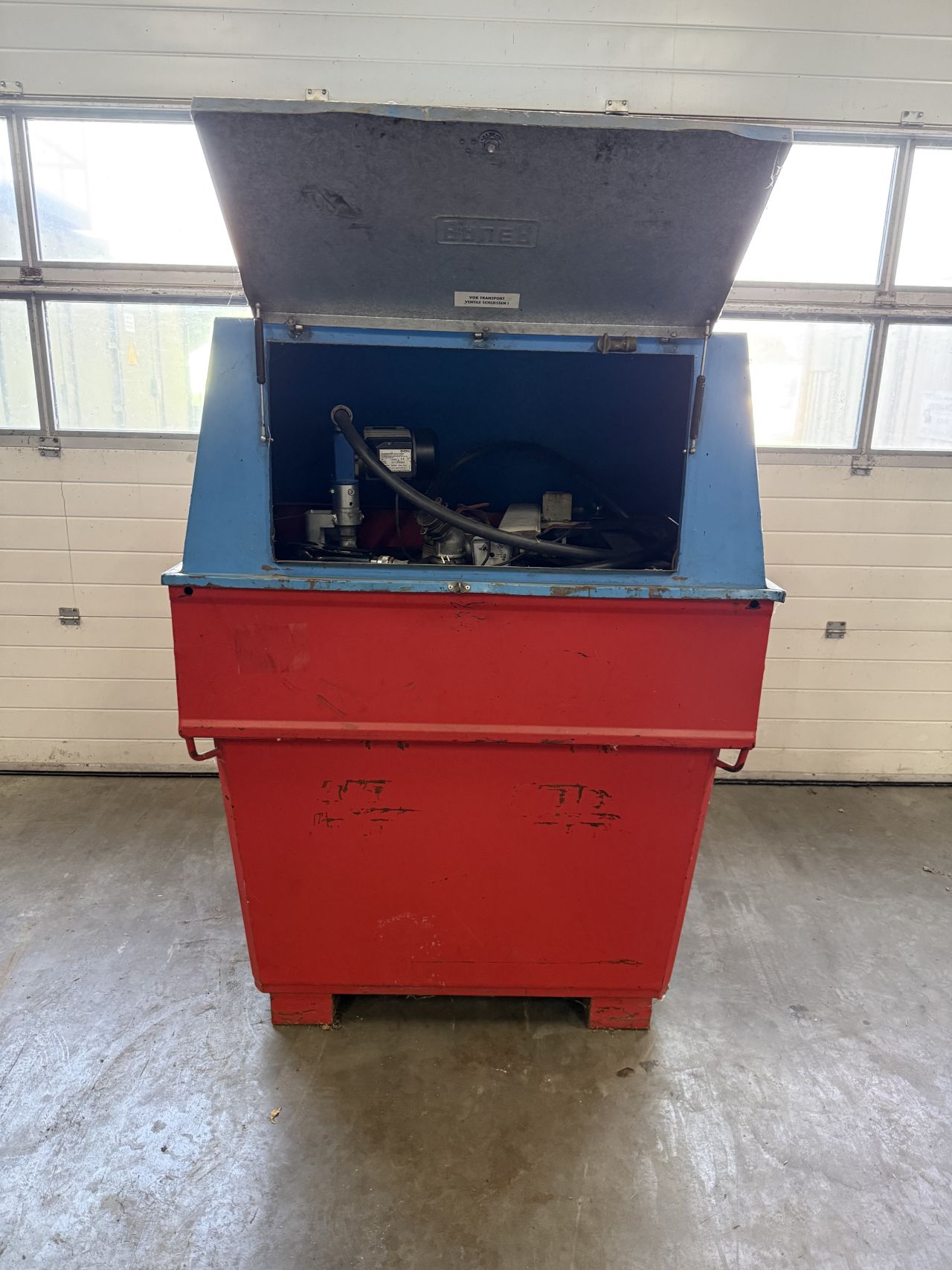 Bauer dieseltank 800L ADR dubbelwandig 220v pomp