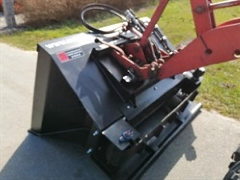 JST S Sandsprederskovl 150-250 cm.