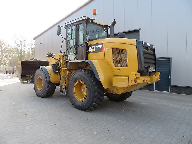 Caterpillar CAT 926M mit SW+ (Schaufel+Palettengabel), !!! ERST 2200 Stunden