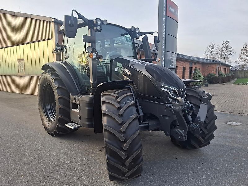 Valtra G135A