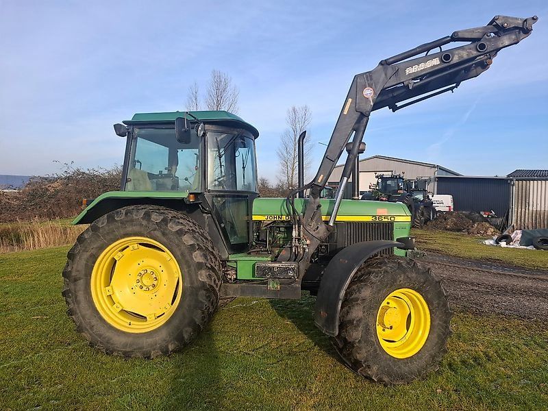 John Deere 3650