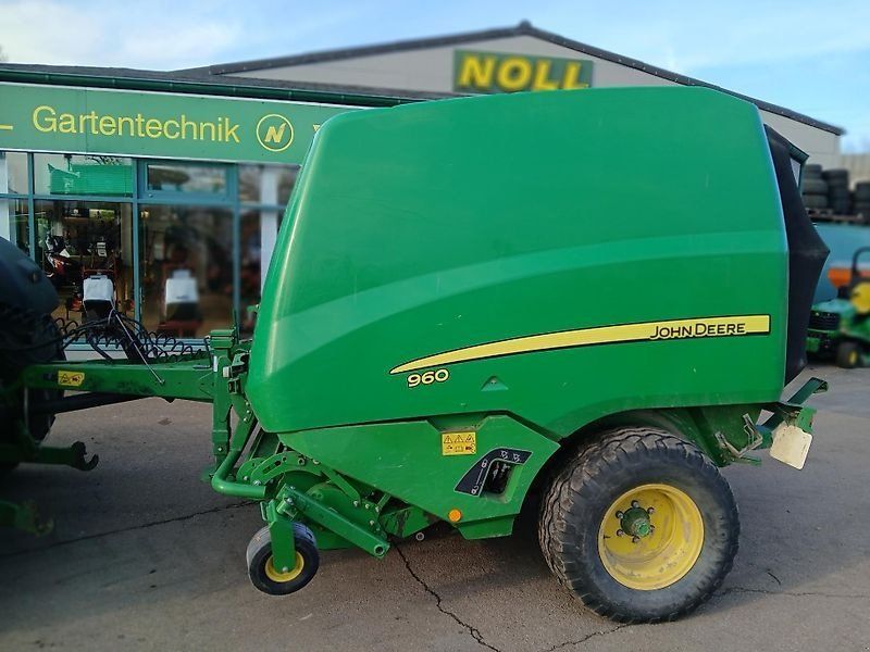 John Deere 960