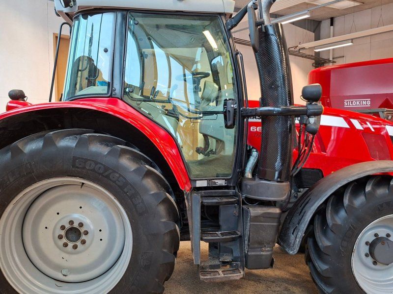 Massey Ferguson 6615 Essential
