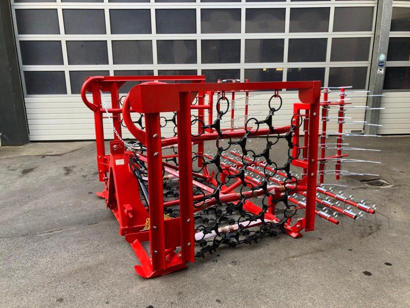 ZAGRODA Wiesenschleppe 5,00m breit mit Striegel