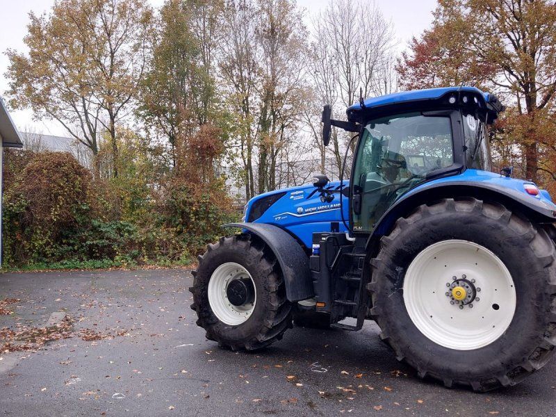 New Holland T7.270 AutoCommand