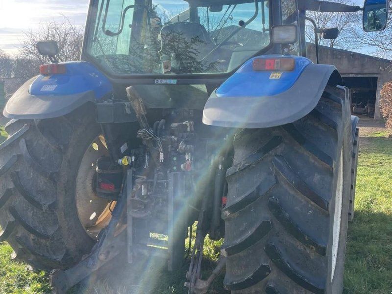 New Holland TS 115
