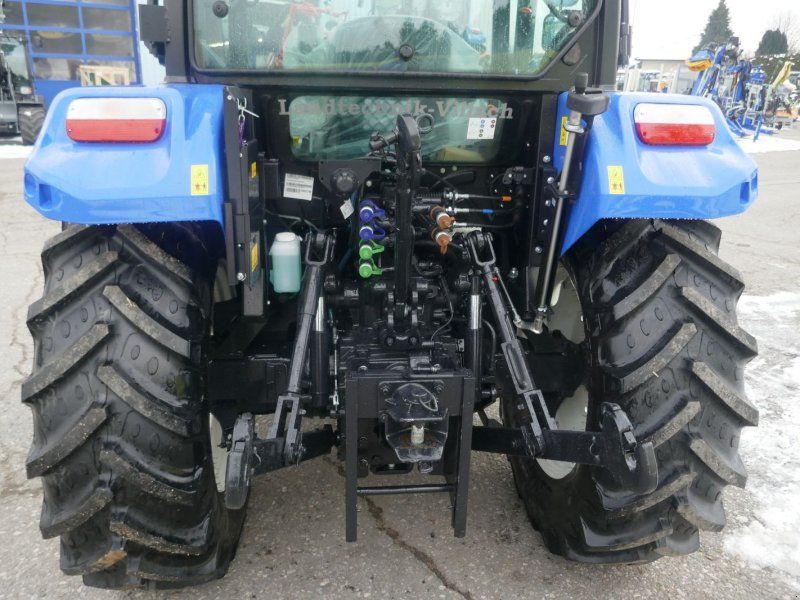 New Holland T5.90S Synchro Shuttle