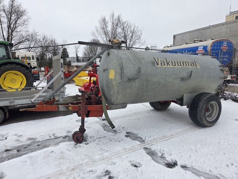 Vakuumat 4000l