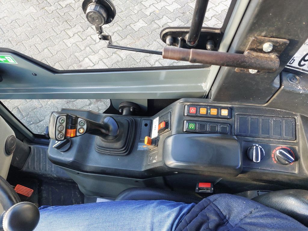 Weidemann Mini Shovel 1390 Deluxe