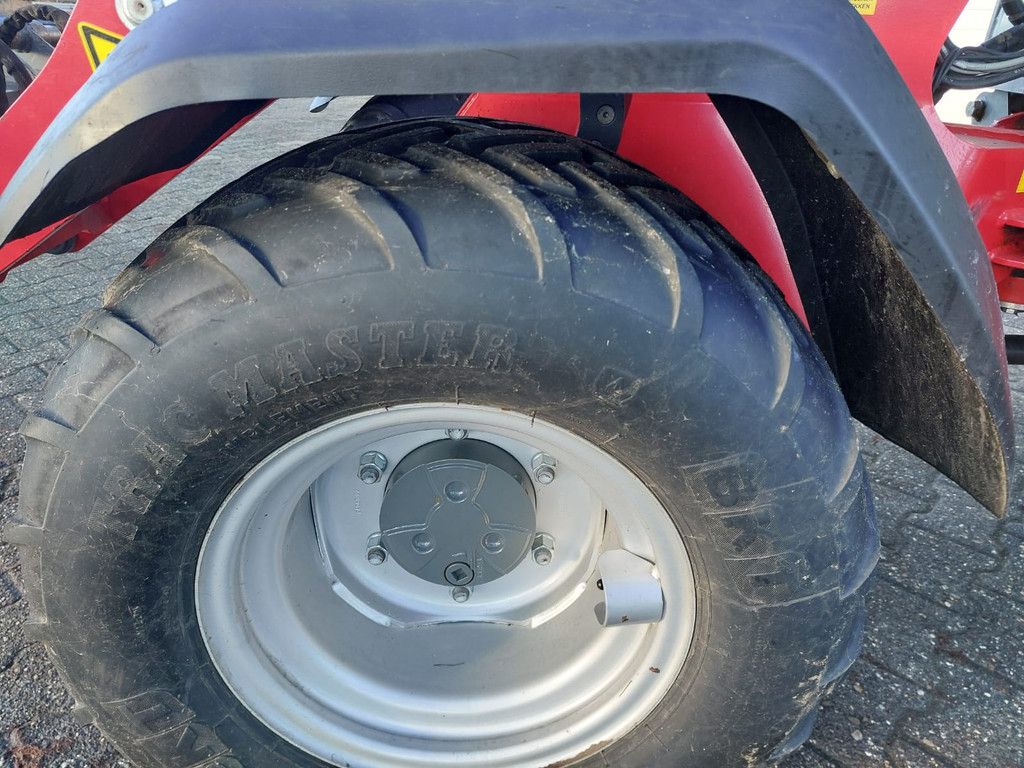 Weidemann Mini Shovel 1390 Deluxe